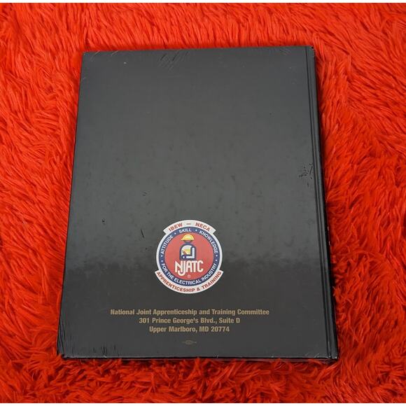 NWT 2003 NJATC Configuring Installing Structured Cabling Systems Textbook HC - Picture 2 of 2